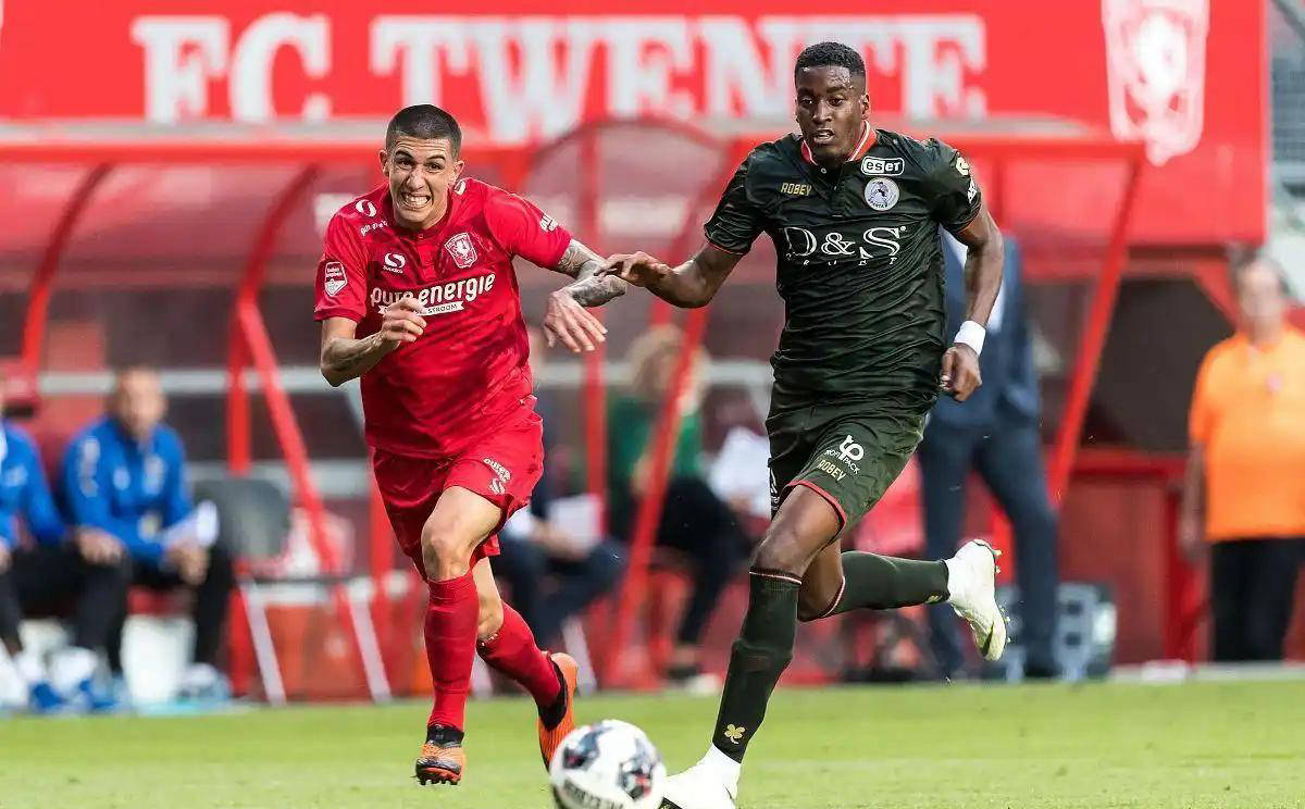 华的主教练 华的主教练